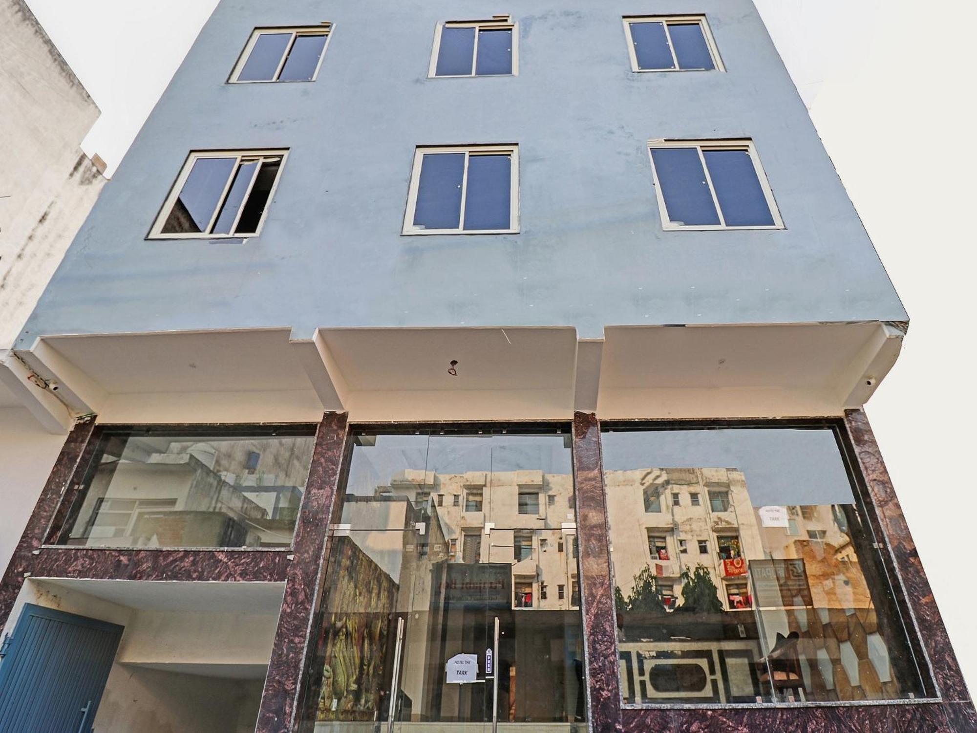 Townhouse Tark Inn New Delhi Luaran gambar