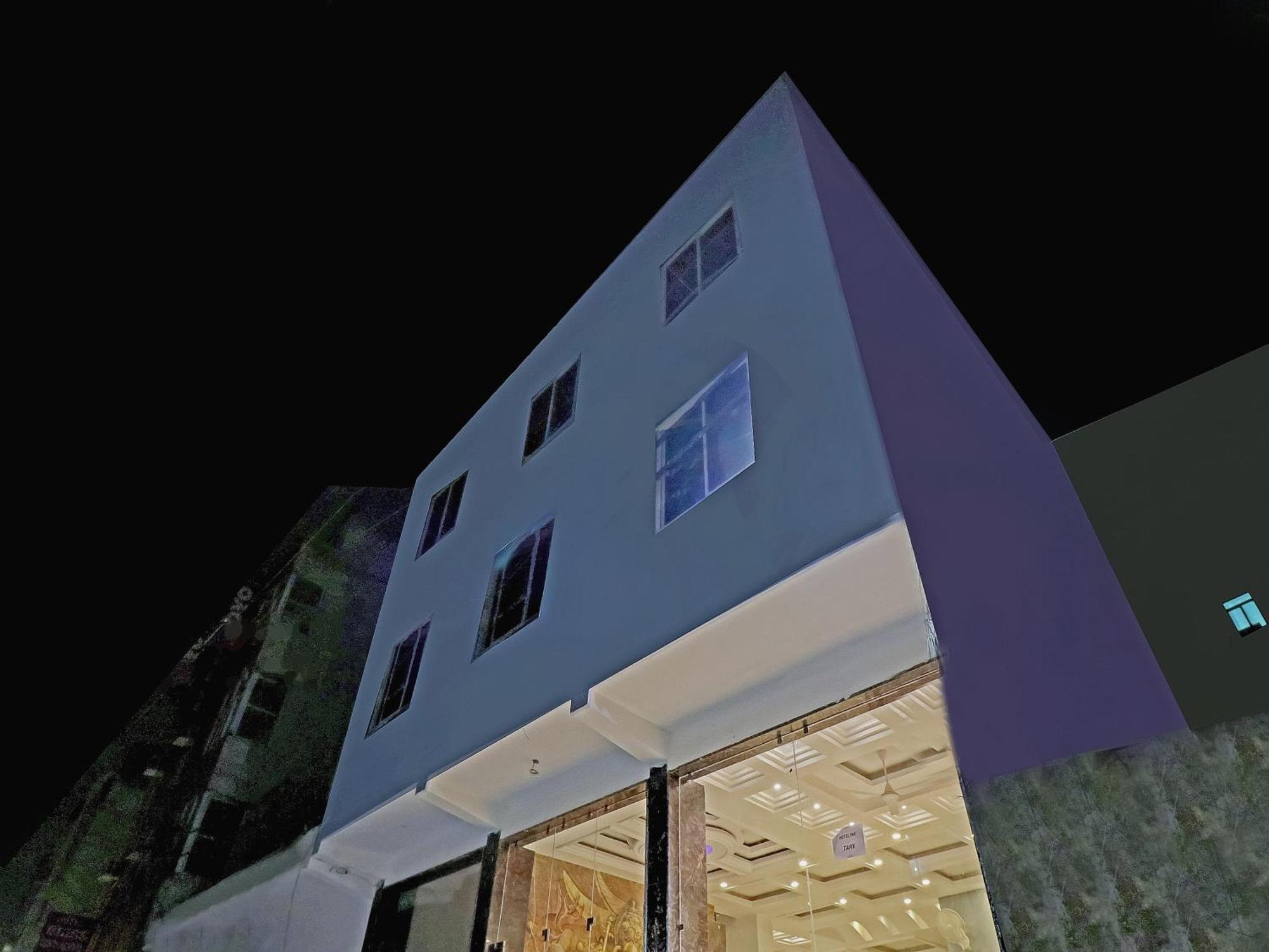 Townhouse Tark Inn New Delhi Luaran gambar